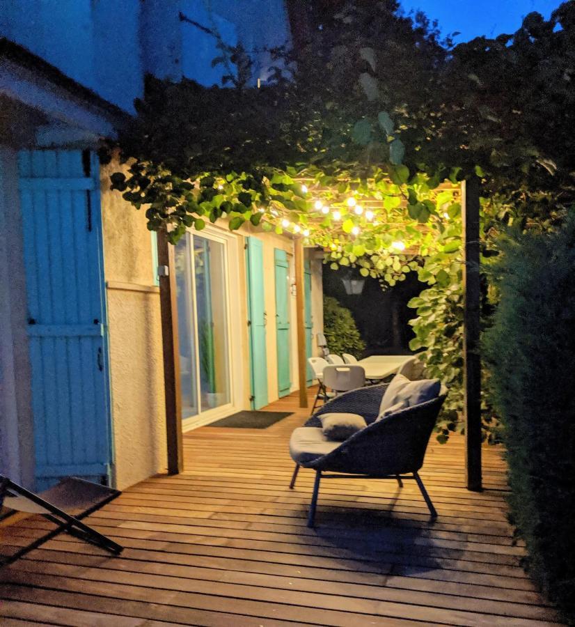 Villa Барбизон Екстериор снимка
